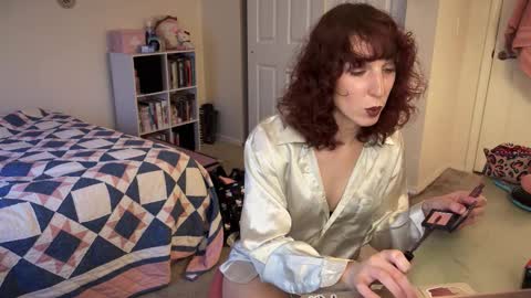 Snapshot of bellababy444 chatting on 11.17.25 bellababy444 online show from 11.17.25