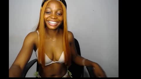 bella online show from 11.17.25