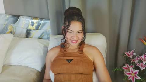 Snapshot of bellabeth_ chatting on 01.05.26 Betsy online show from 01.05.26