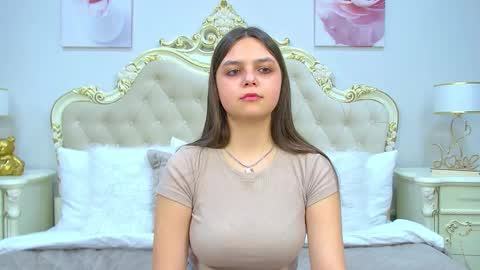 BellaBoolman online show from 02.04.25