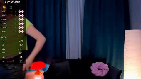 hello guys im Bella online show from 12.04.25