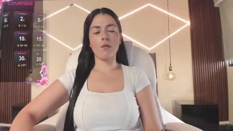 Bella Clair online show from 05.28.26