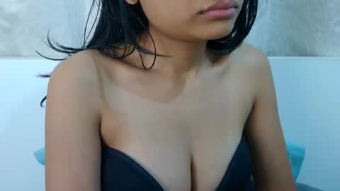 bellacrystall online show from 02.15.26