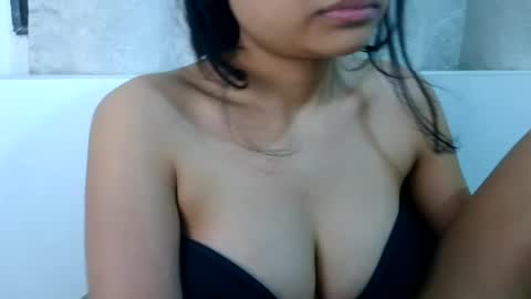 Snapshot of bellacrystall chatting on 07.15.26 bellacrystall online show from 07.15.26