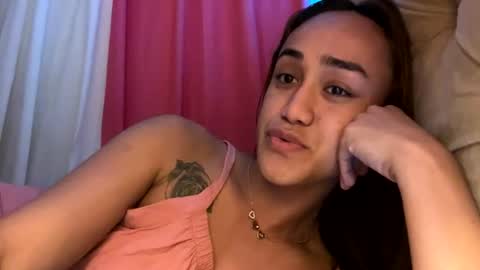 Snapshot of belladeputaxx chatting on 07.16.26 IM BELLA online show from 07.16.26