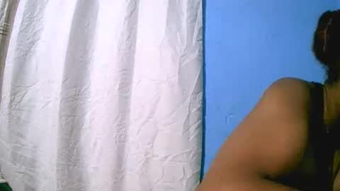 bellaena online show from 11.10.25