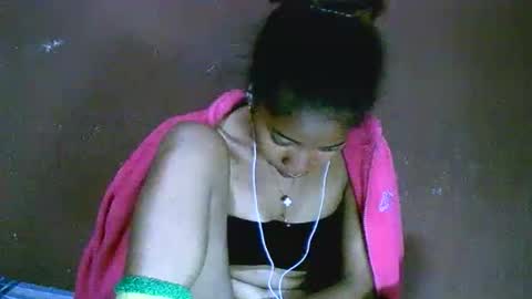 bellaena online show from 11.16.25