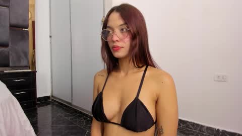 BELLA online show from 11.26.25