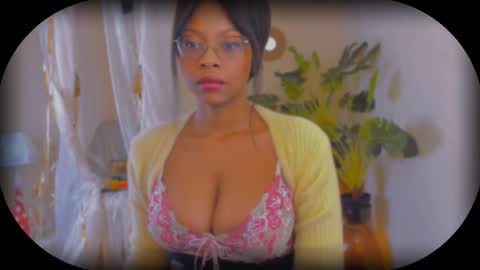 Snapshot of bellahproudly chatting on 01.17.26 Bellah online show from 01.17.26