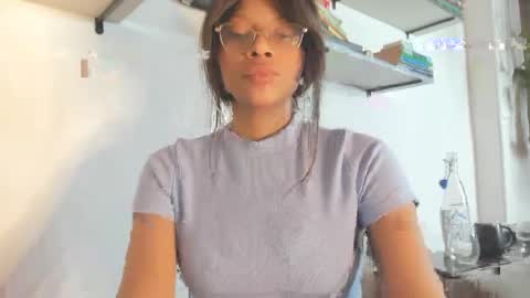 Snapshot of bellahproudly chatting on 04.05.26 Bellah online show from 04.05.26