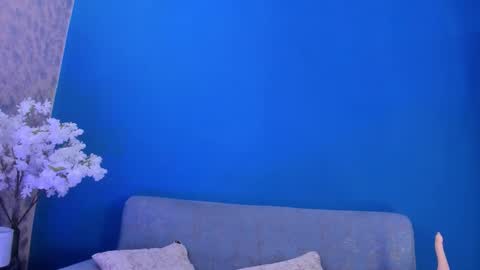 Bella Marie online show from 11.12.25