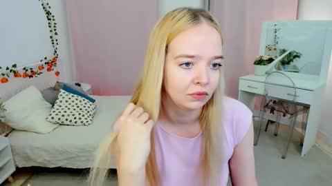 Bella online show from 10.22.25