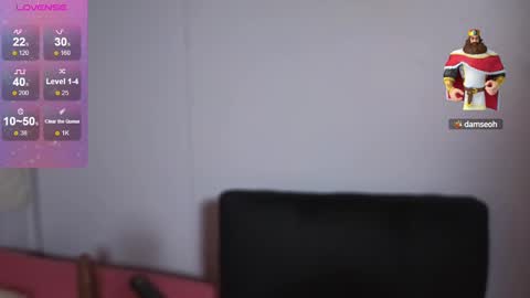 Snapshot of bellamy_sweet chatting on 01.11.25 bellamy online show from 01.11.25