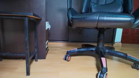 Snapshot of bellangel_ chatting on 12.15.25 Camille online show from 12.15.25