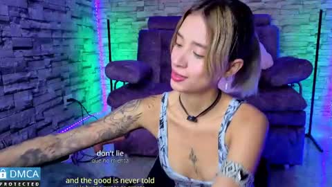 Snapshot of bellaodisea chatting on 07.13.26 online show from 07.13.26