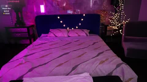 Bella online show from 04.02.26