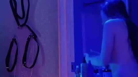 Bellaskeykeeper online show from 02.18.26