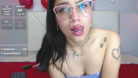 bellastonee1 online show from 12.12.24