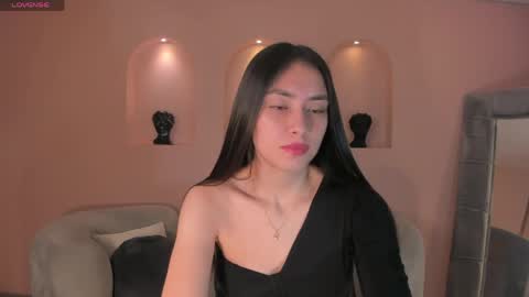 B E L L A  online show from 05.31.26