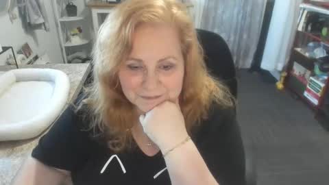 Bellavoca online show from 11.28.25