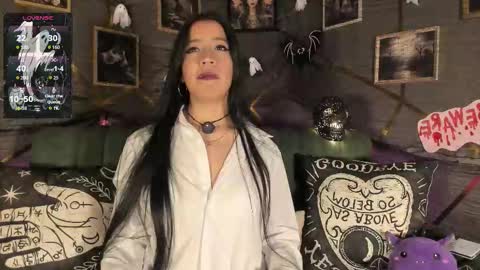 Snapshot of bellax99_ chatting on 10.24.25 Isabella Independent model online show from 10.24.25