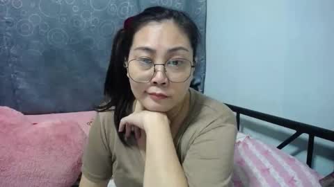 Bella online show from 10.04.25