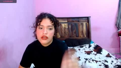 Snapshot of belle_katty000 chatting on 02.27.26 SOFIA online show from 02.27.26