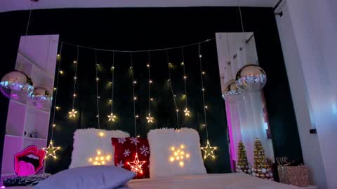 Kim online show from 12.14.24