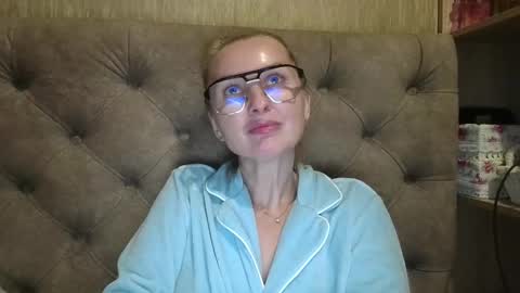 Amelia online show from 10.15.25