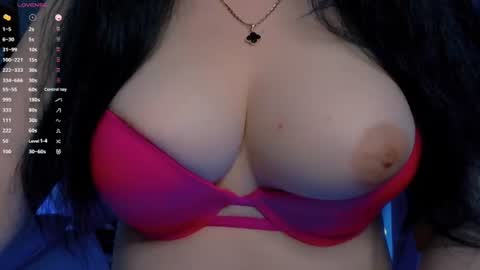 Hello I am kind friendly and cute girl online show from 07.12.26