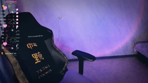 Your Annabelle Wolf  online show from 09.25.25