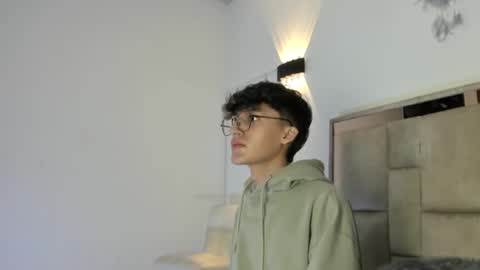 Neon online show from 10.13.25