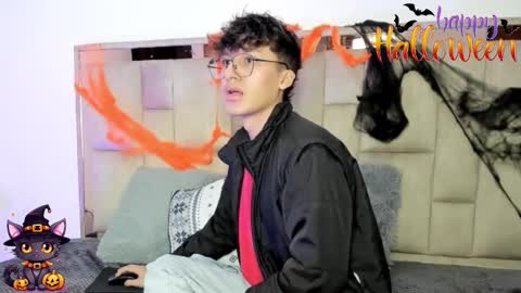 Neon online show from 10.24.25