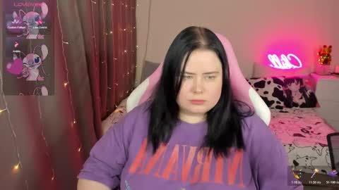 LinaBoo online show from 02.12.26