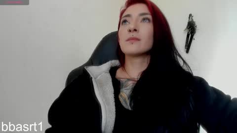 Snapshot of belyswitch chatting on 10.16.25 Bely Bbasrt1 - hot online show from 10.16.25