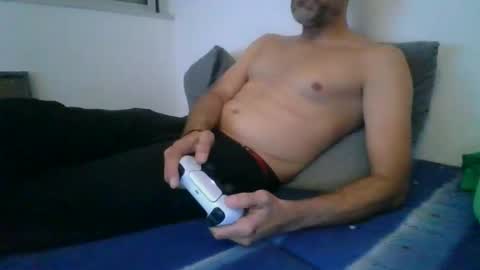 benbare13 online show from 12.02.24