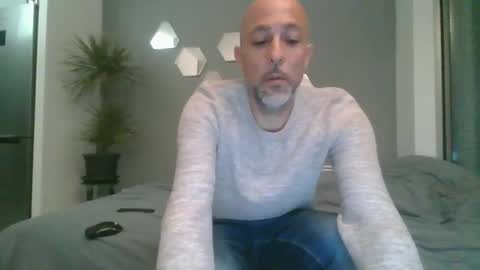 benbare13 online show from 02.20.25