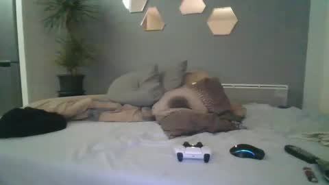 benbare13 online show from 02.22.25