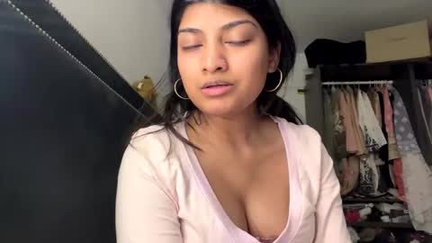 bengalibaddie7_x online show from 05.19.26