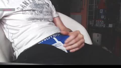 benijamin online show from 12.14.25