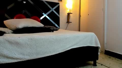 Snapshot of benjamin_more24 chatting on 02.17.26 benjamin more24 online show from 02.17.26