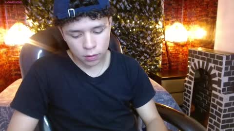 BENJAMIN online show from 12.26.24