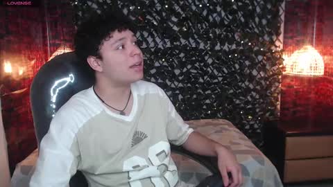 BENJAMIN online show from 03.10.25
