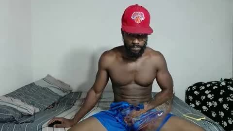 Snapshot of benkosmodel chatting on 02.02.25 Benkos online show from 02.02.25