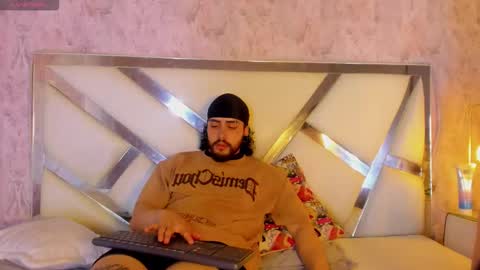 Snapshot of benny_and_mark chatting on 02.06.26 Benny and Mark online show from 02.06.26