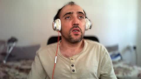 Snapshot of bentish chatting on 07.20.26 bentish online show from 07.20.26