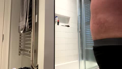 benz10001 online show from 02.26.26