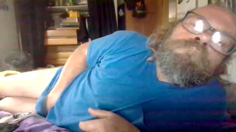 bergeeric1970 online show from 10.27.25