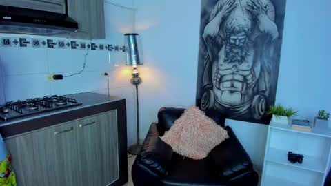 Bergin Castro online show from 04.16.26