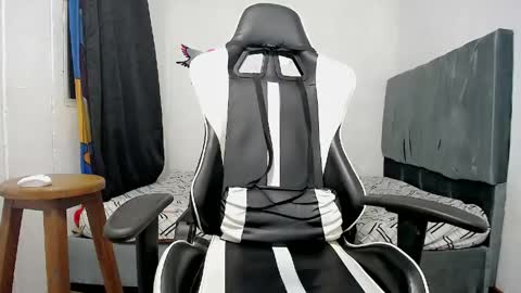 Bergon77 online show from 04.14.26